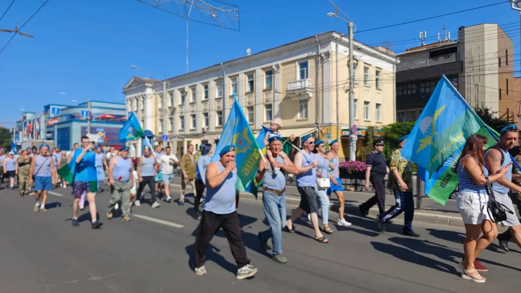 Калужские десантники отмечают 96-ю годовщину ВДВ  