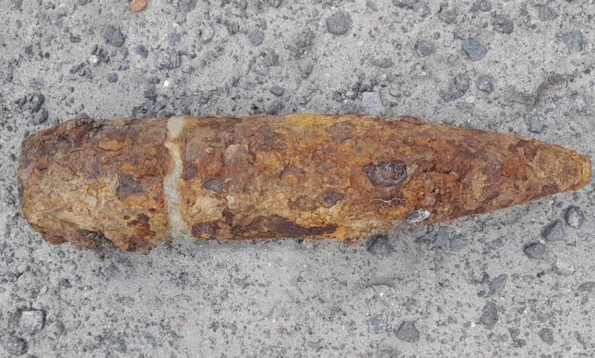 В Калужской области уничтожили артснаряд и пять гранат