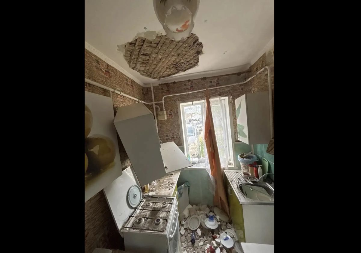 Людиновские власти прокомментировали обрушение потолка в аварийном, но до сих пор не расселенном доме