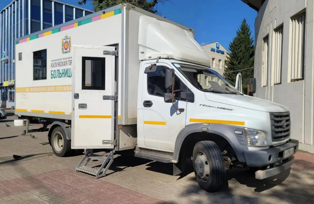 В Калуге начал работать мобильный пункт вакцинации