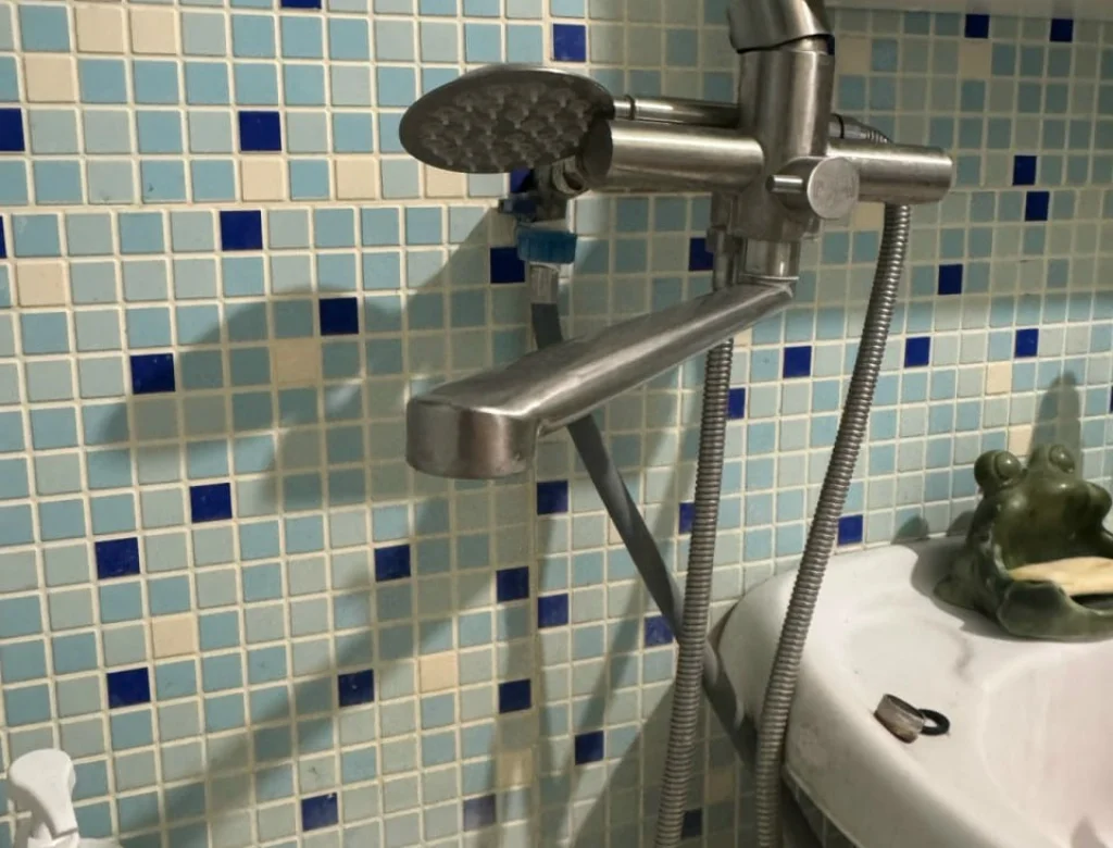 В Калуге на улице Кубяка горячую воду отключили за день до профилактики