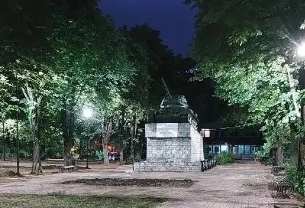 В Калуге высадят 50 деревьев на Московской площади