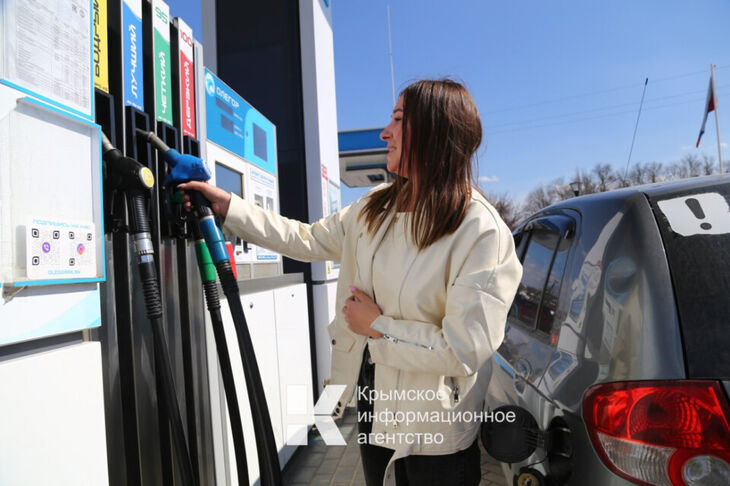В Крыму упали цены на топливо и газ