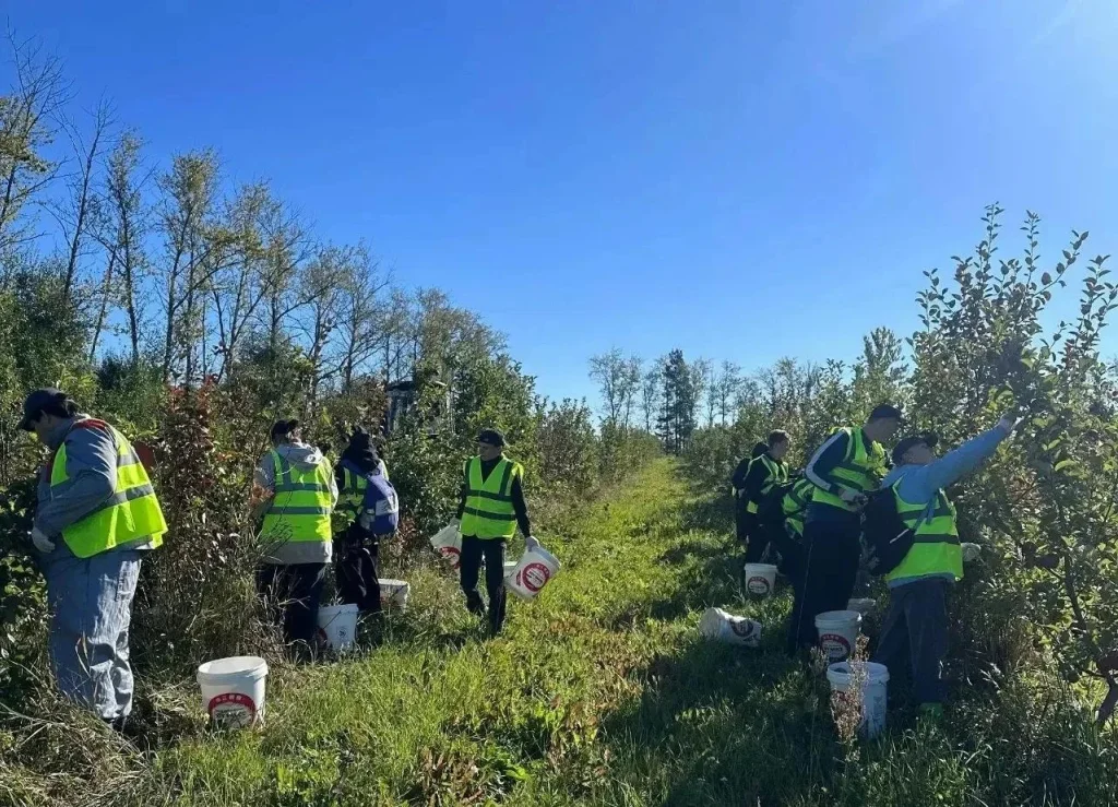 Шапша поздравил калужский вуз с юбилеем
