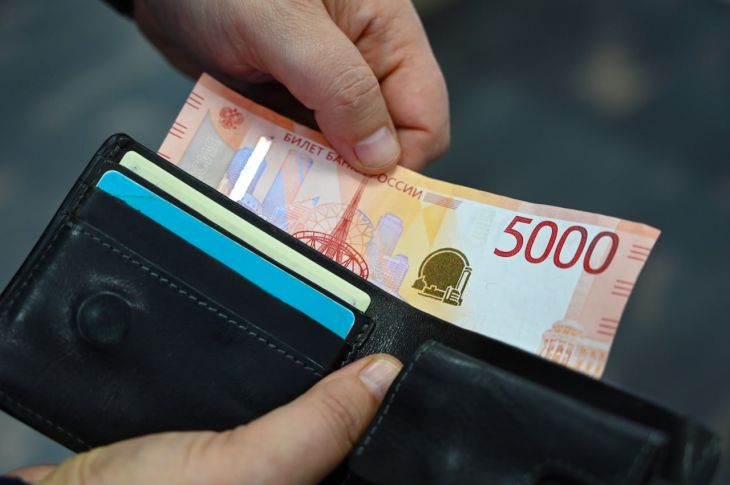 Работникам в Бахчисарайском районе вернули многомиллионные долги по зарплате