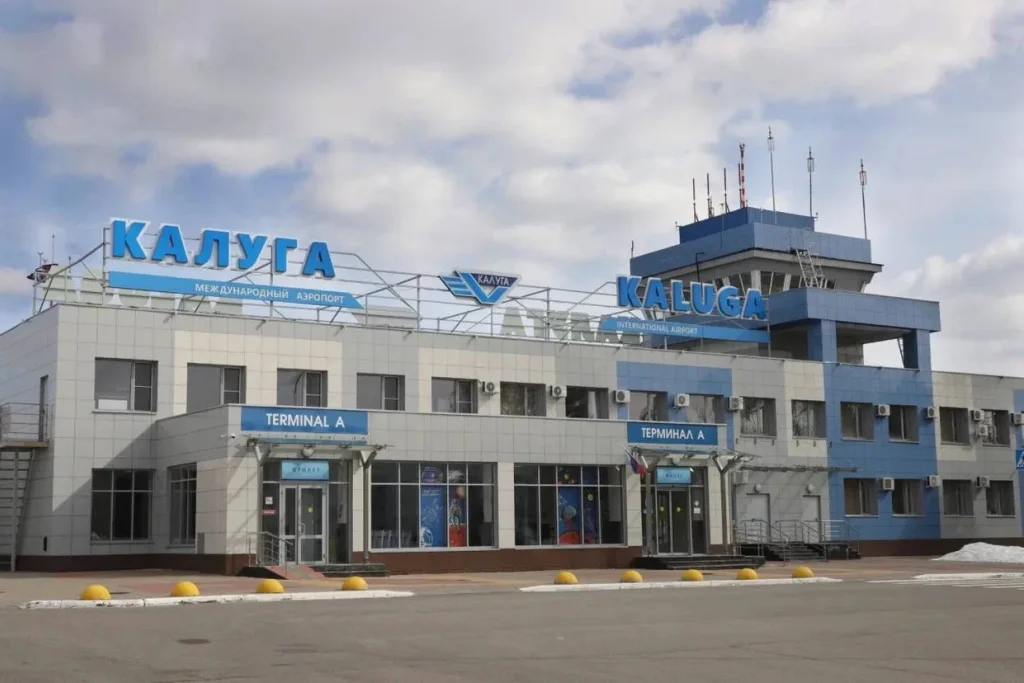 Аэропорт Калуги закрыли через 5 минут после открытия 