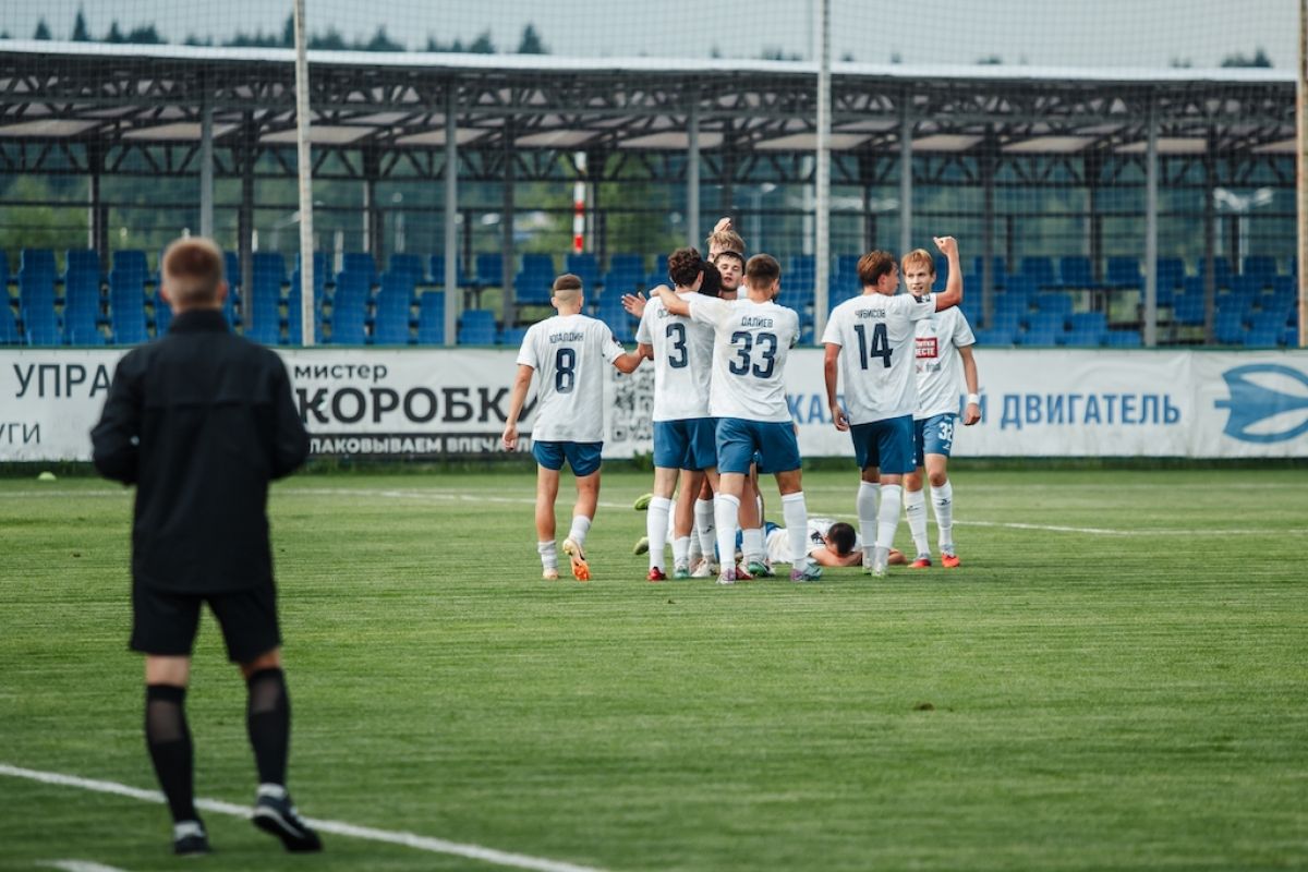 «Калуга» принимает на своём поле новосибирскую «Сибирь»