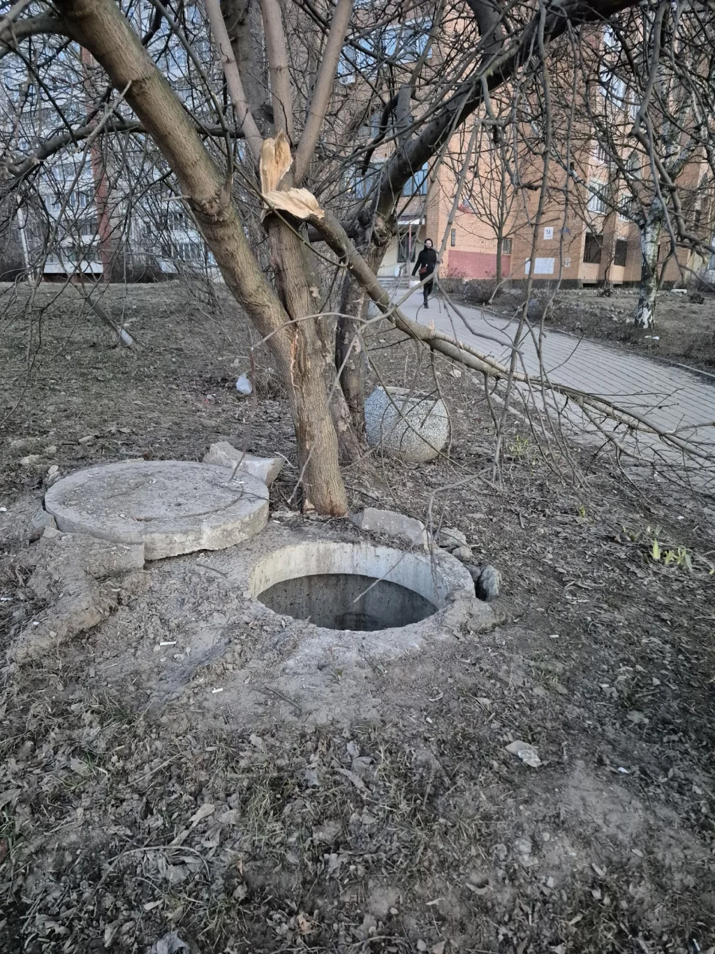 В Калуге опасный колодец нашли на Правом берегу
