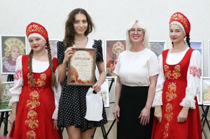 В Симферополе открылась выставка кокошников