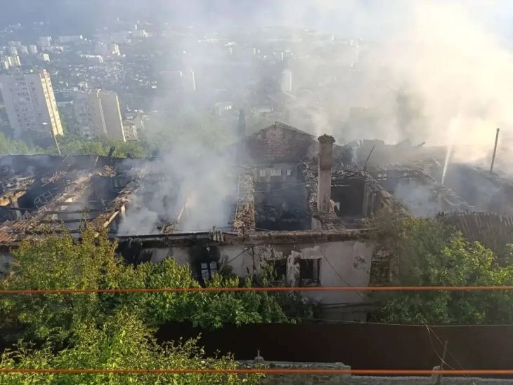 На пожаре в Ялте погибли три человека