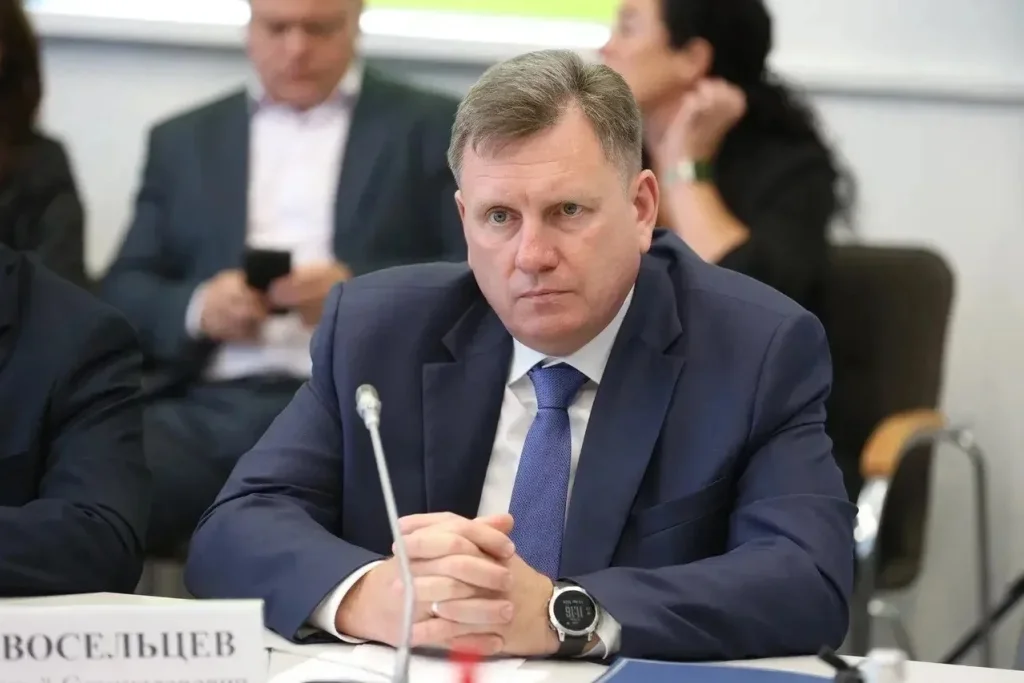 Геннадий Новосельцев представил опыт региона по развитию молодежного парламентаризма на Совете законодателей ЦФО