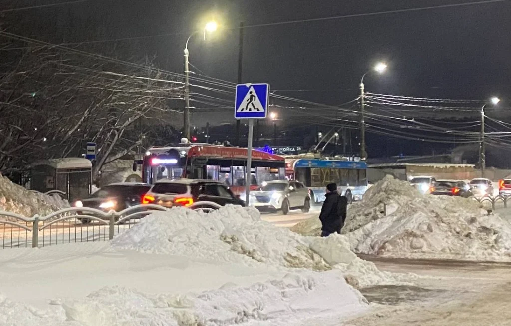 В Калуге жители Силикатного не могут добраться домой из центра города