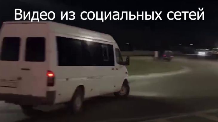 В Бахчисарае 20-летний водитель без прав устроил дрифт на Mercedes Sprinter